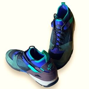 NIKE AIR Revaderchi QS ACG Black & Jade Men’s Size 9 ARO479 003 Low top …